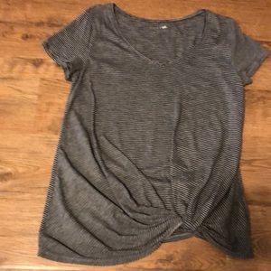 Maurice large black/gray striped shirt